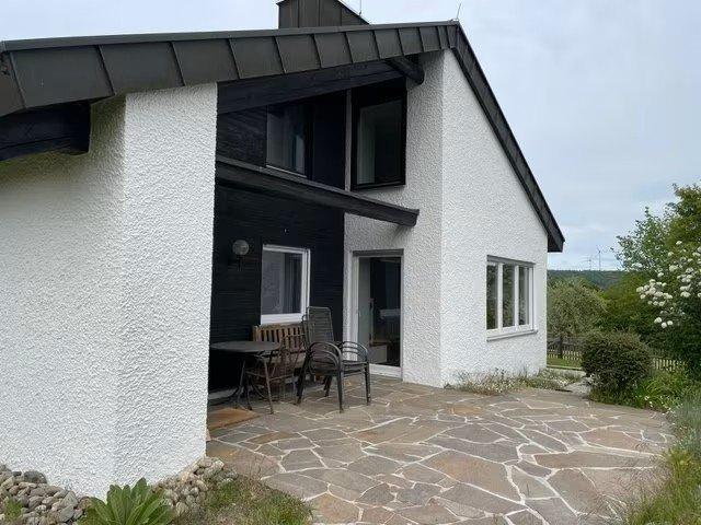 Einfamilienhaus Adelmannsfelden - 6 Zimmer, 178 m&sup2;, 1.550&euro; | Angebot:27618936