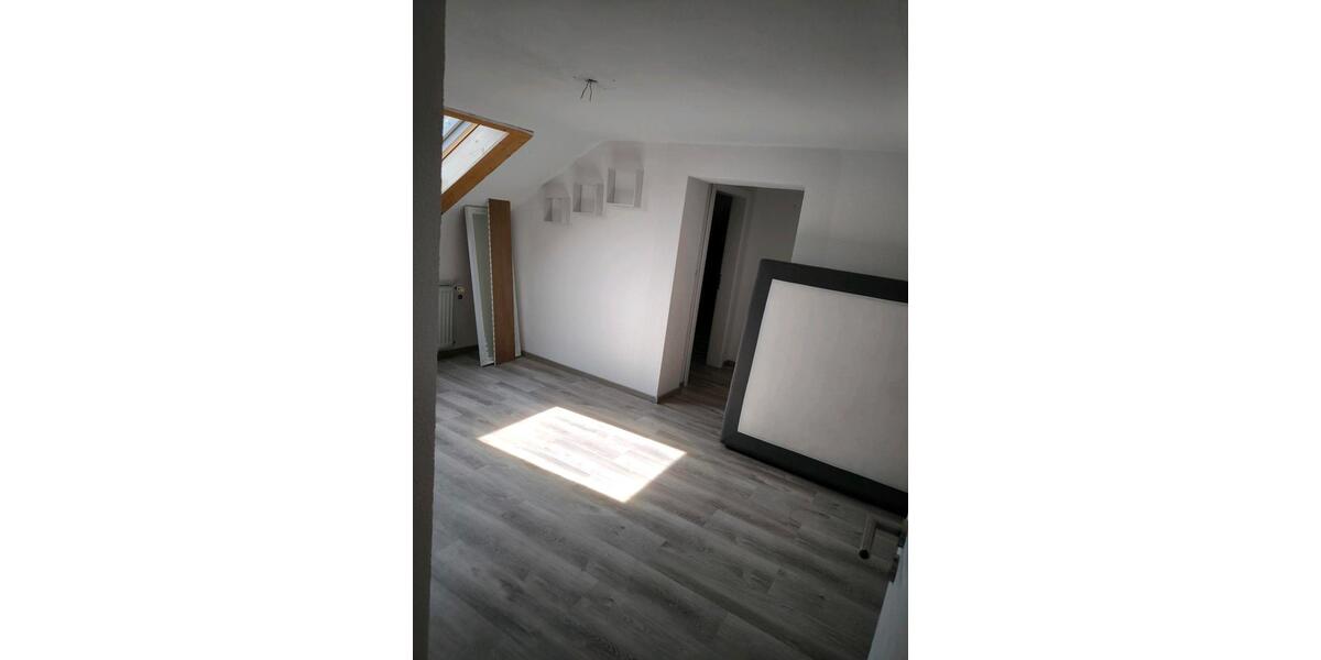 Einfamilienhaus Bopfingen - 6 Zimmer, 130 m&sup2;, 370.000&euro; | Angebot:25840682