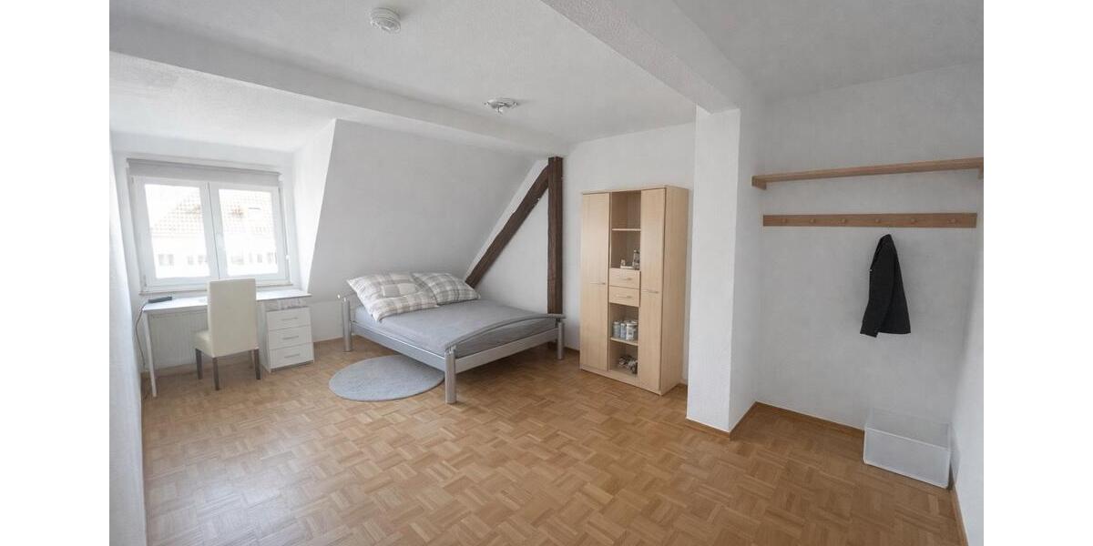 Dachgeschoßwohnung Gaildorf - 3.5 Zimmer, 73 m&sup2;, 750&euro; | Angebot:25982552