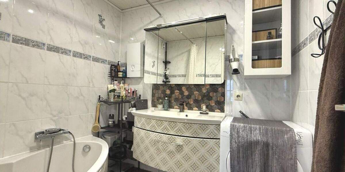 Etagenwohnung Aalen Unterkochen - 3 Zimmer, 94 m&sup2;, 280.000&euro; | Angebot:25686390