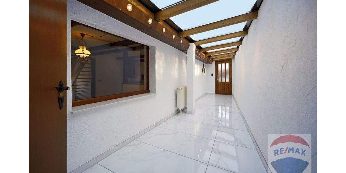 Einfamilienhaus Giengen Burgberg - 4 Zimmer, 127 m&sup2;, 320.000&euro; | Angebot:25771219