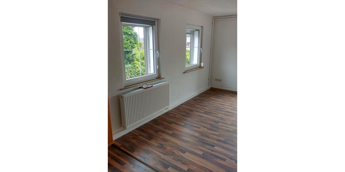 Einfamilienhaus Hüttlingen - 4 Zimmer, 90 m&sup2;, 200.000&euro; | Angebot:26525991