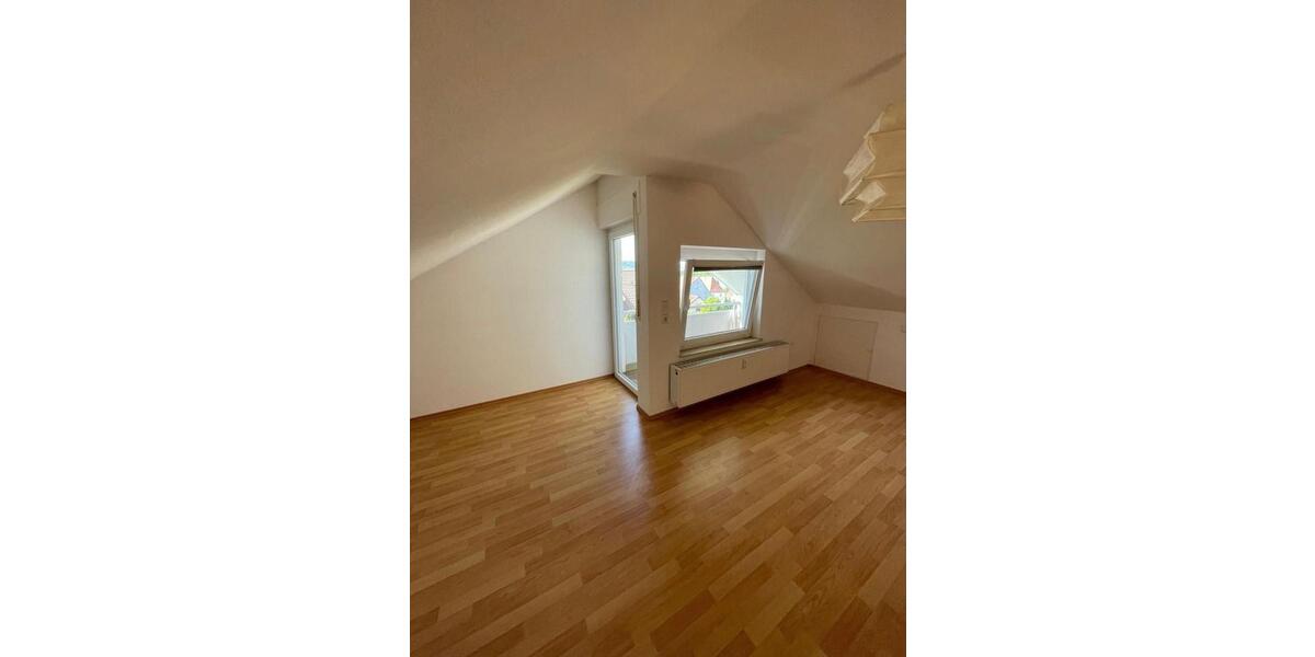 Dachgeschoßwohnung Schwäbisch Gmünd Bargau - 2 Zimmer, 82 m&sup2;, 700&euro; | Angebot:26634487