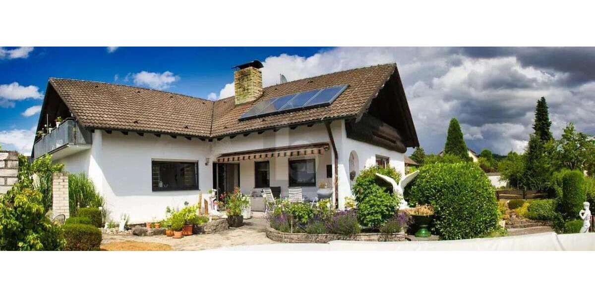 Einfamilienhaus Ellwangen (Jagst) - 8 Zimmer, 205 m&sup2;, 640.000&euro; | Angebot:26691862