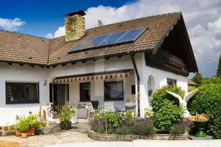 Haus Ellwangen (Jagst) - 8 Zimmer, 205 m&sup2;, 640.000&euro; | Angebot:26691862