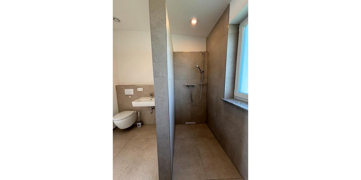 Einfamilienhaus Ellwangen (Jagst) - 3 Zimmer, 104 m&sup2;, 1.207&euro; | Angebot:27619421