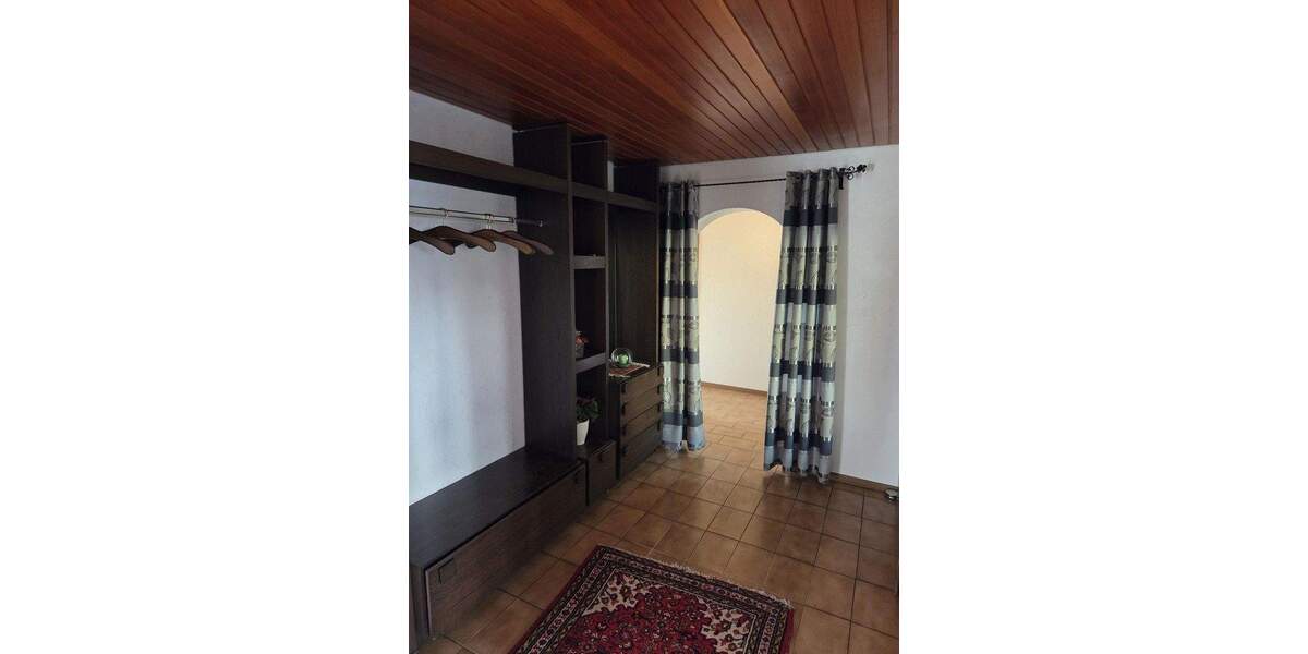 Mehrfamilienhaus, Wohnhaus Böbingen - 6 Zimmer, 209 m&sup2;, 659.000&euro; | Angebot:25853975