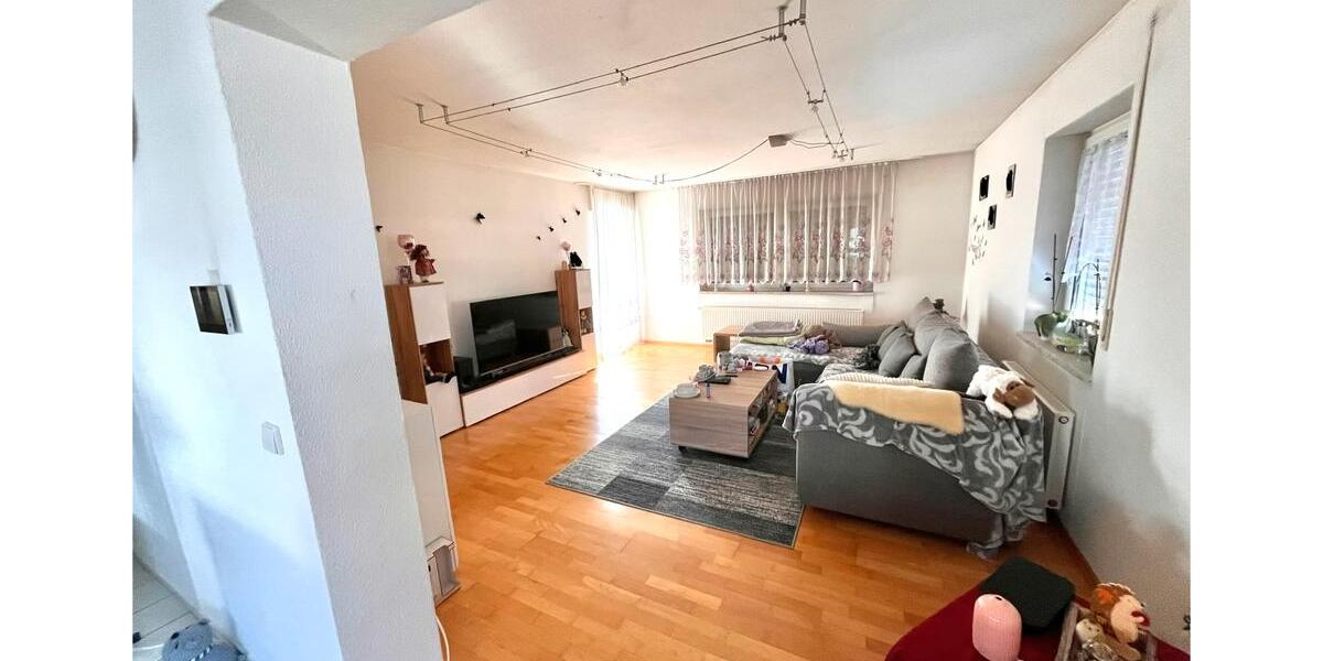 Erdgeschoßwohnung Tannhausen - 3 Zimmer, 92 m&sup2;, 750&euro; | Angebot:25641352