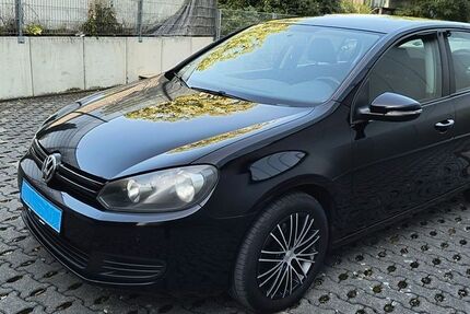 VW Golf 206.208 km 2.950 &euro; Wallerstein 86757