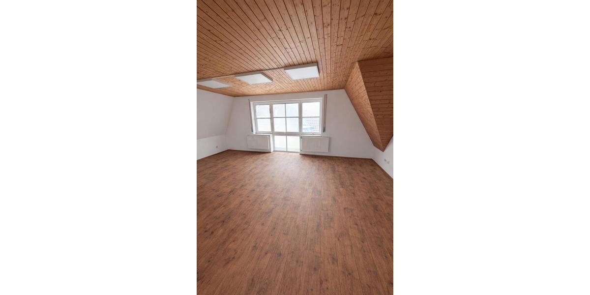 Maisonettenwohnung Aalen Unterkochen - 3 Zimmer, 80 m&sup2;, 1.000&euro; | Angebot:24855445