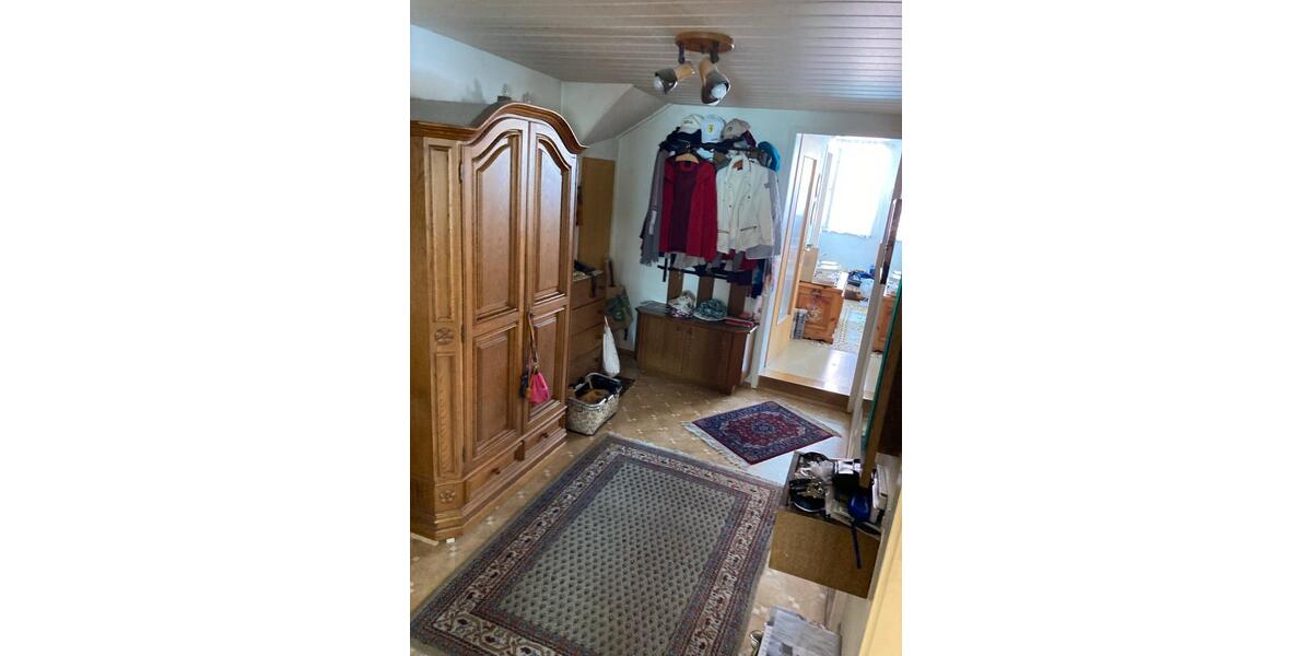 Etagenwohnung Schwäbisch Gmünd - 3.5 Zimmer, 86 m&sup2;, 800&euro; | Angebot:25570929