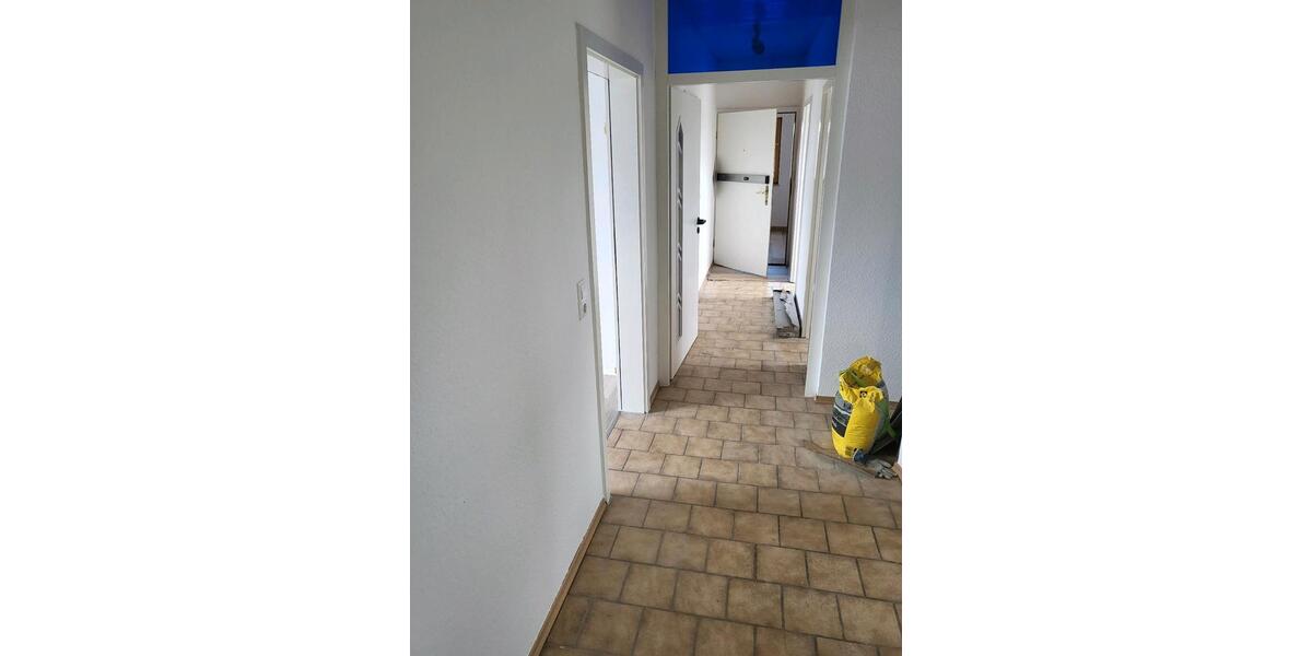 Dachgeschoßwohnung Gaildorf - 4.5 Zimmer, 90 m&sup2;, 850&euro; | Angebot:23876996