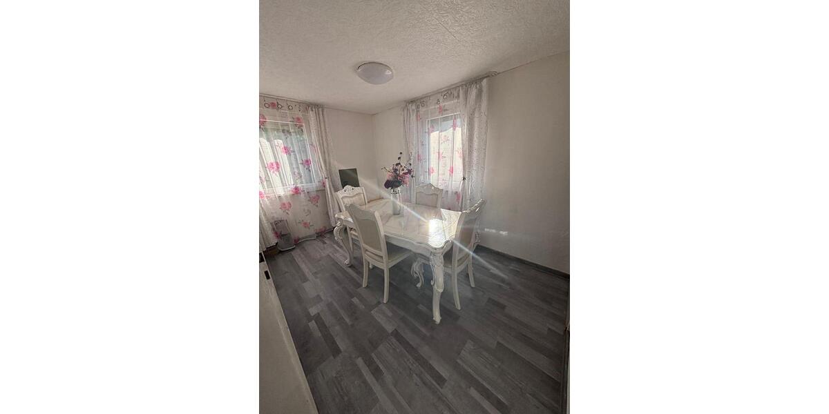 Einfamilienhaus Leinzell - 5 Zimmer, 116 m&sup2;, 250.000&euro; | Angebot:26777219