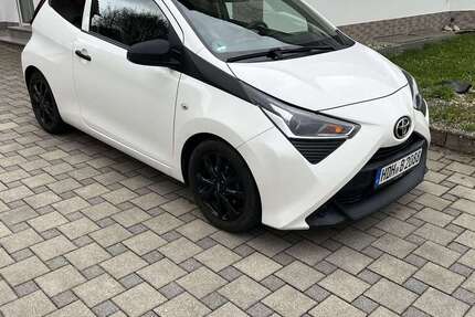 Toyota Aygo 70.000 km 8.800 &euro; Heidenheim an der Brenz, Stadt 89522