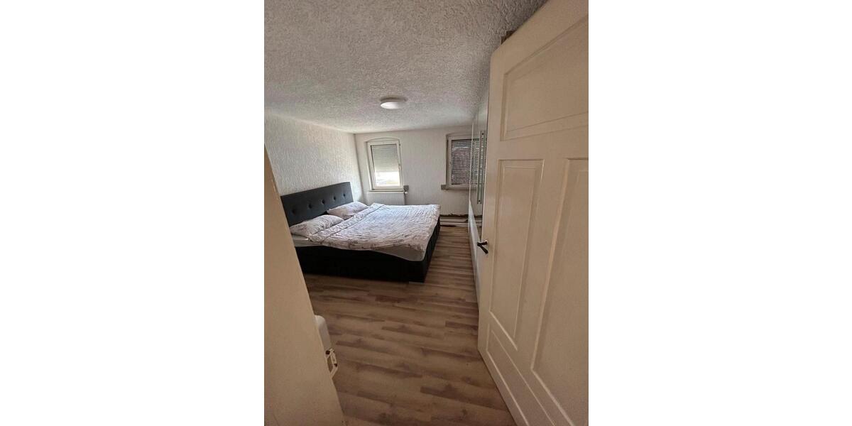 Einfamilienhaus Aalen Unterkochen - 6 Zimmer, 135 m&sup2;, 285.000&euro; | Angebot:26565498