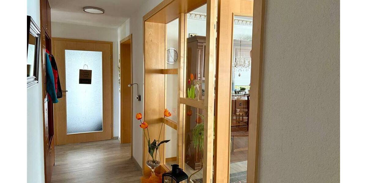 Etagenwohnung Jagstzell - 3 Zimmer, 88 m&sup2;, 220.000&euro; | Angebot:26684599
