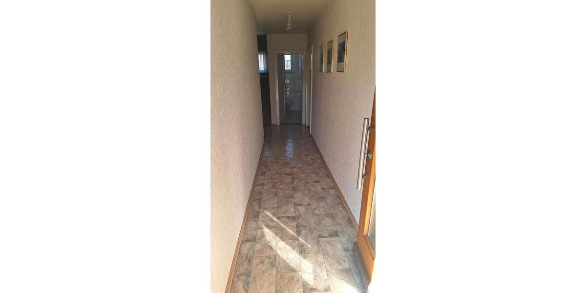 Einfamilienhaus Altheim (Alb) - 7 Zimmer, 180 m&sup2;, 1.780&euro; | Angebot:25888034