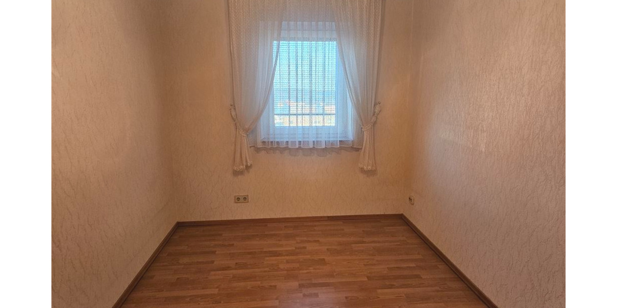 Etagenwohnung Heidenheim Schnaitheim - 4 Zimmer, 97 m&sup2;, 225.000&euro; | Angebot:25740479