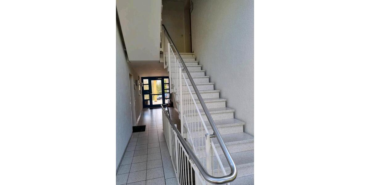 Etagenwohnung Ellwangen (Jagst) - 3 Zimmer, 72 m&sup2;, 250.000&euro; | Angebot:27185804