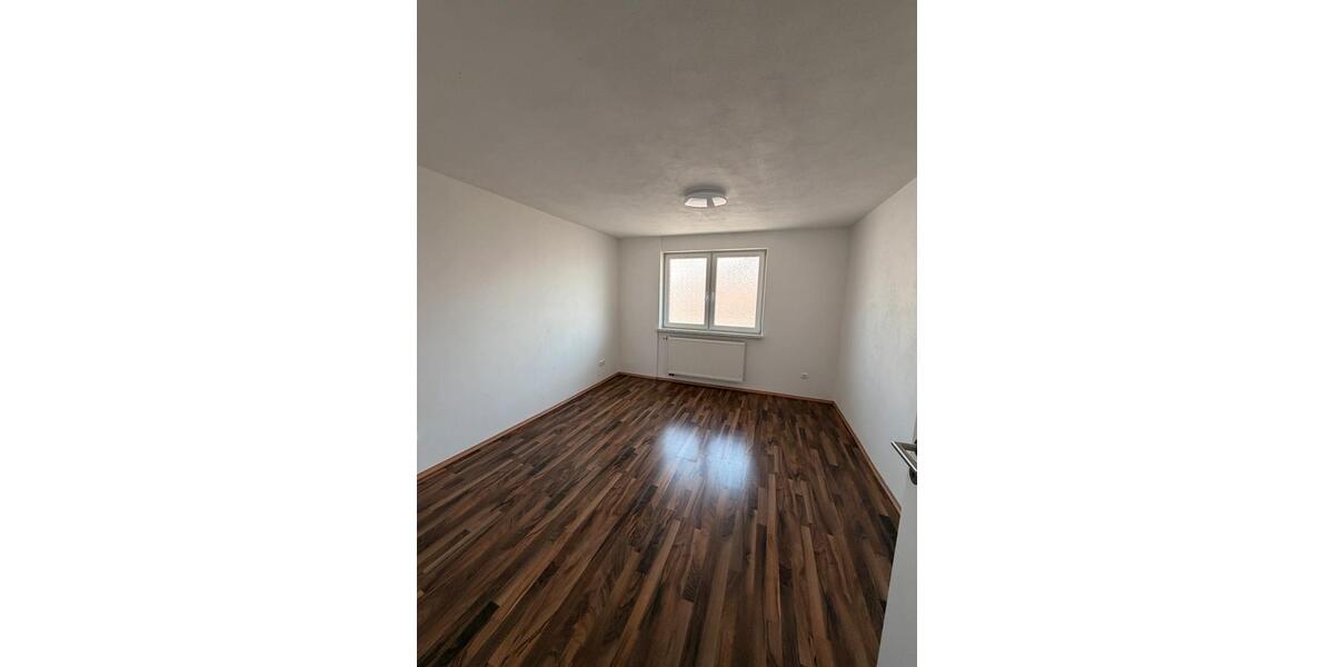 Etagenwohnung Gerstetten - 3 Zimmer, 85 m&sup2;, 1.050&euro; | Angebot:26656545