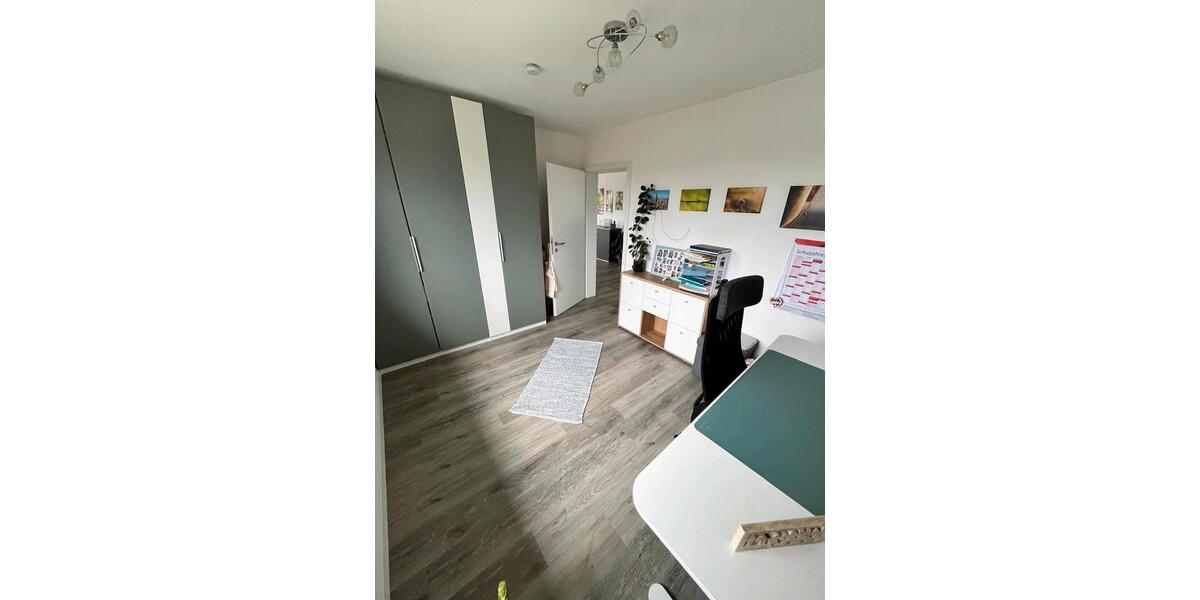 Etagenwohnung Jagstzell - 3.5 Zimmer, 104 m&sup2;, 1.000&euro; | Angebot:25948418