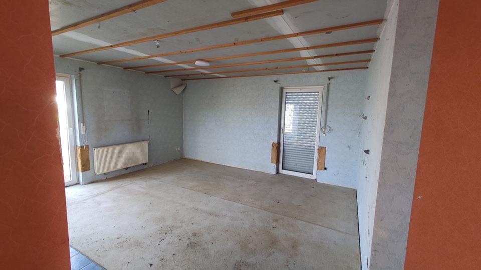 Mehrfamilienhaus, Wohnhaus Bühlerzell - 6 Zimmer, 162 m&sup2;, 350.000&euro; | Angebot:25748574