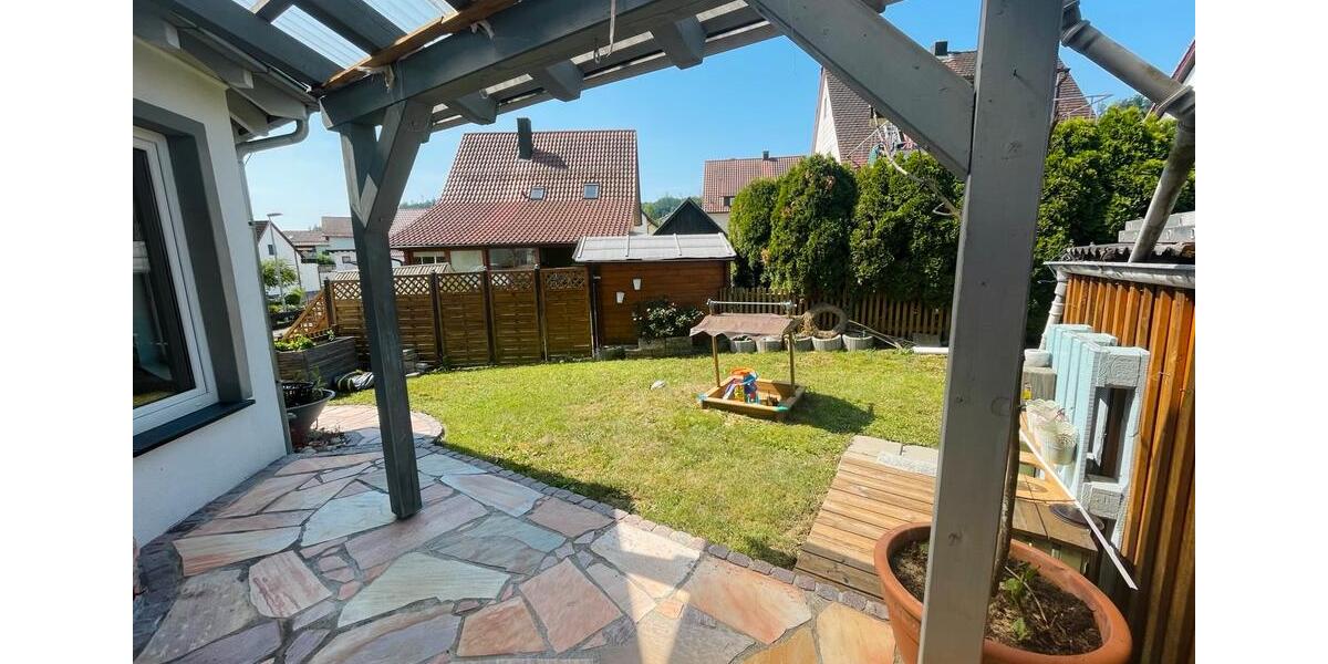 Doppelhaushälfte Gaildorf - 5.5 Zimmer, 120 m&sup2;, 360.000&euro; | Angebot:27000087