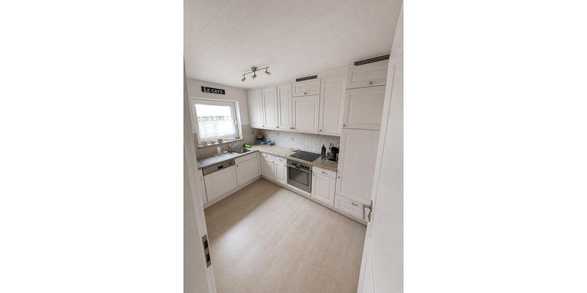 Erdgeschoßwohnung Heubach - 4.5 Zimmer, 102 m&sup2;, 1.350&euro; | Angebot:26449305