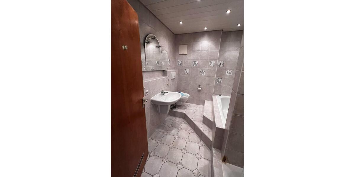 Reihenhaus Mutlangen - 5 Zimmer, 116 m&sup2;, 310.000&euro; | Angebot:26645542