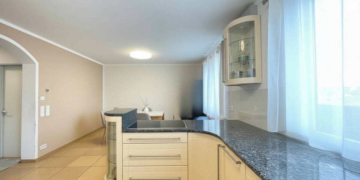 Doppelhaushälfte Nördlingen - 8 Zimmer, 161 m&sup2;, 1.670&euro; | Angebot:26568521