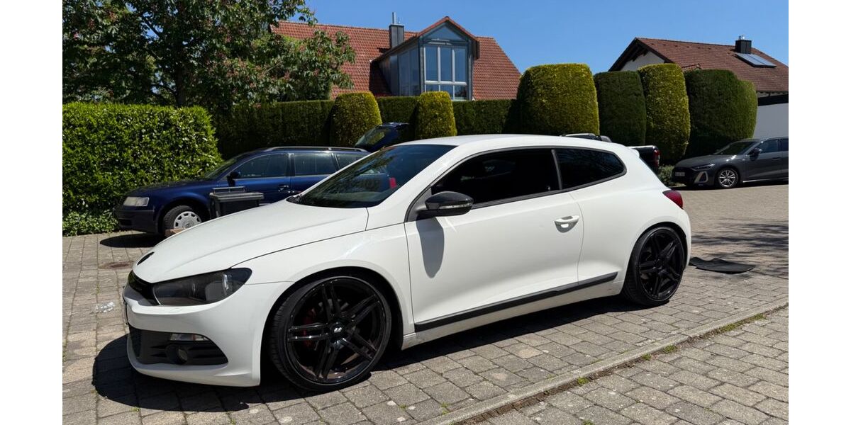 VW Scirocco 220.000 km 3.500 &euro; Waldstetten 73550