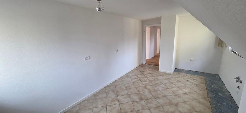 Etagenwohnung Rainau - 3 Zimmer, 90 m&sup2;, 850&euro; | Angebot:24270369