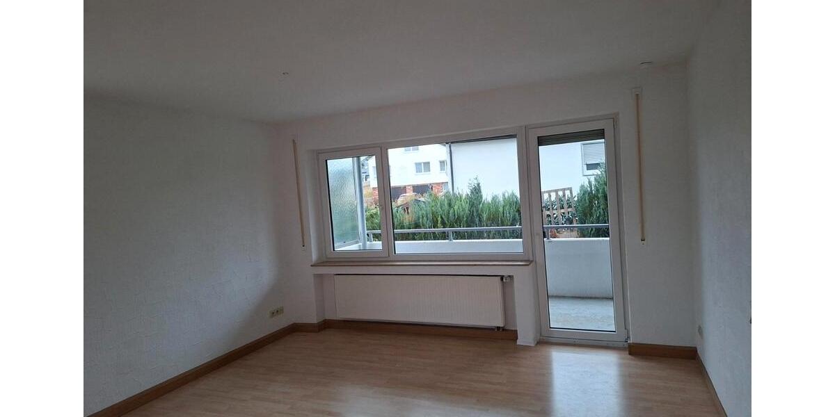 Erdgeschoßwohnung Bopfingen - 4 Zimmer, 93 m&sup2;, 200.000&euro; | Angebot:26023263
