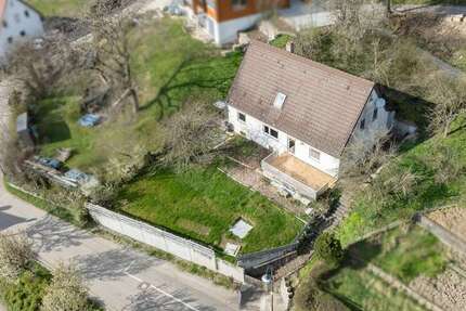 Haus Schwäbisch Gmünd Bargau - 7 Zimmer, 142 m&sup2;, 298.000&euro; | Angebot:26166253