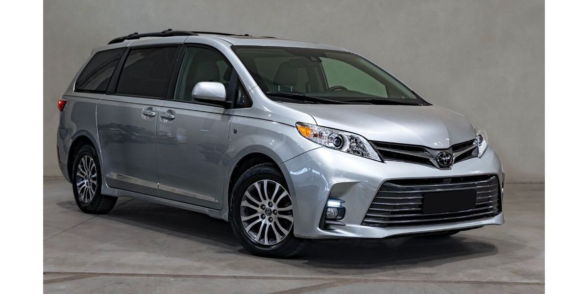 Toyota Sienna 19.000 km 29.900 &euro; Iggingen 73574