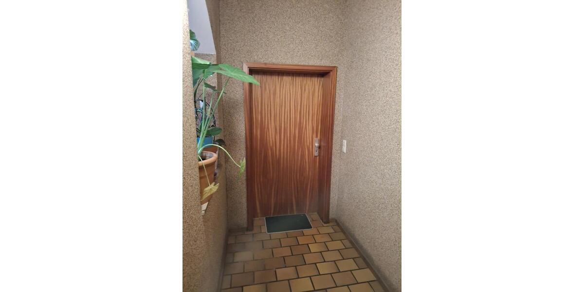 Etagenwohnung Heidenheim an der Brenz - 2 Zimmer, 72 m&sup2;, 220.000&euro; | Angebot:25220224