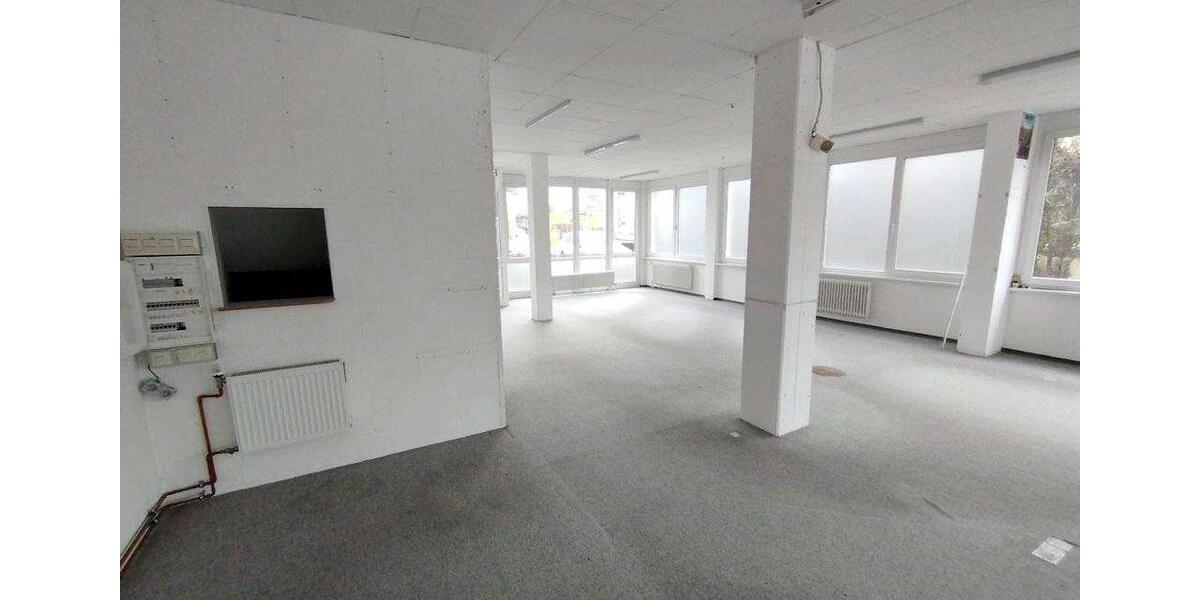 Gewerbeobjekt Aalen Attenhofen - 900&euro; | Angebot:26476644
