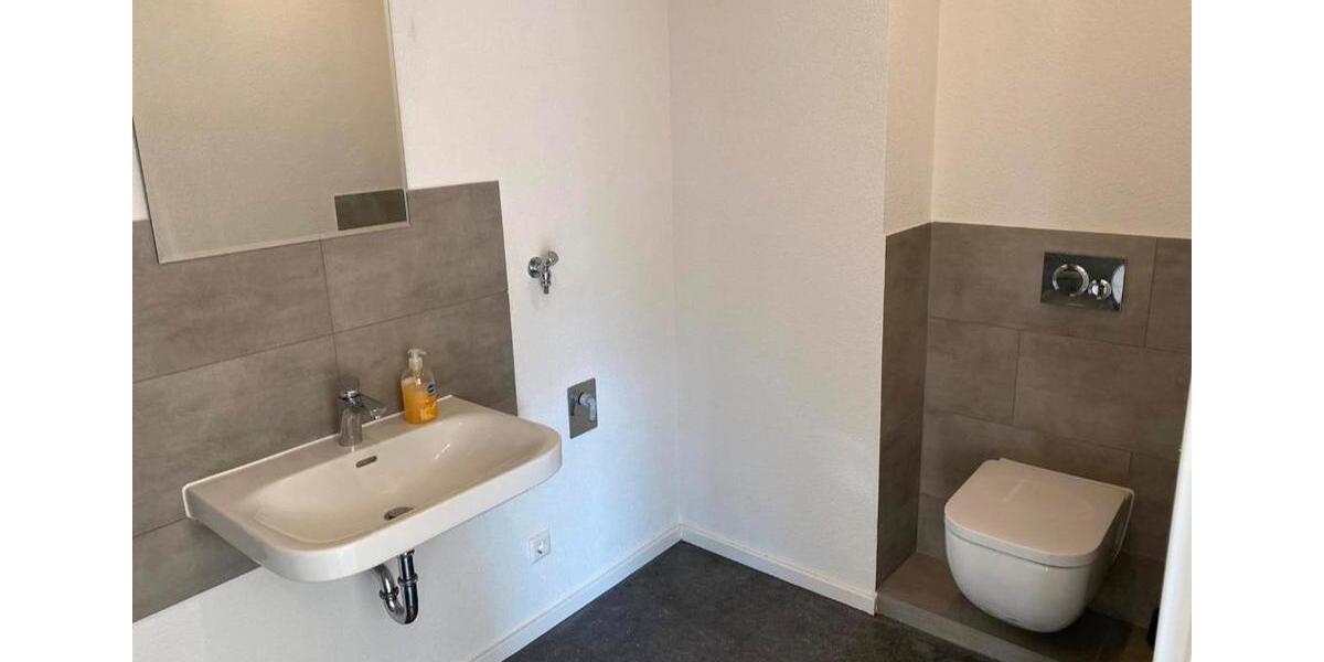 Etagenwohnung Aalen Unterkochen - 4 Zimmer, 93 m&sup2;, 1.365&euro; | Angebot:25966473