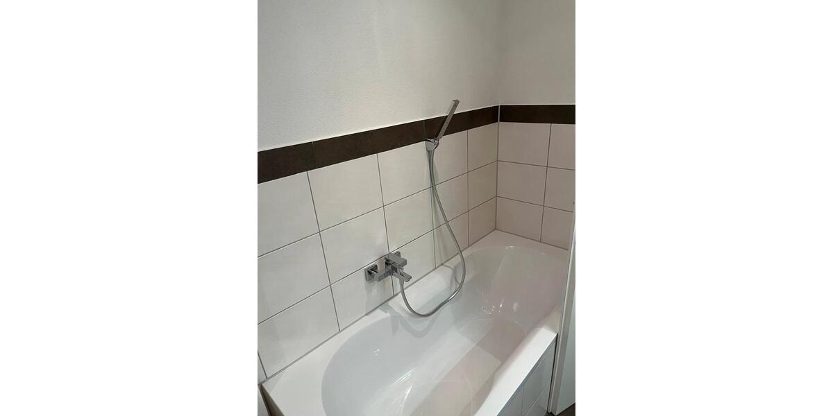 Erdgeschoßwohnung Nördlingen - 3 Zimmer, 98 m&sup2;, 1.050&euro; | Angebot:25414086