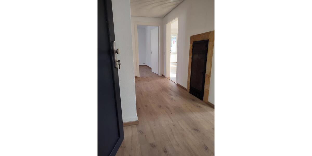 Etagenwohnung Heidenheim an der Brenz - 2 Zimmer, 70 m&sup2;, 900&euro; | Angebot:25397854