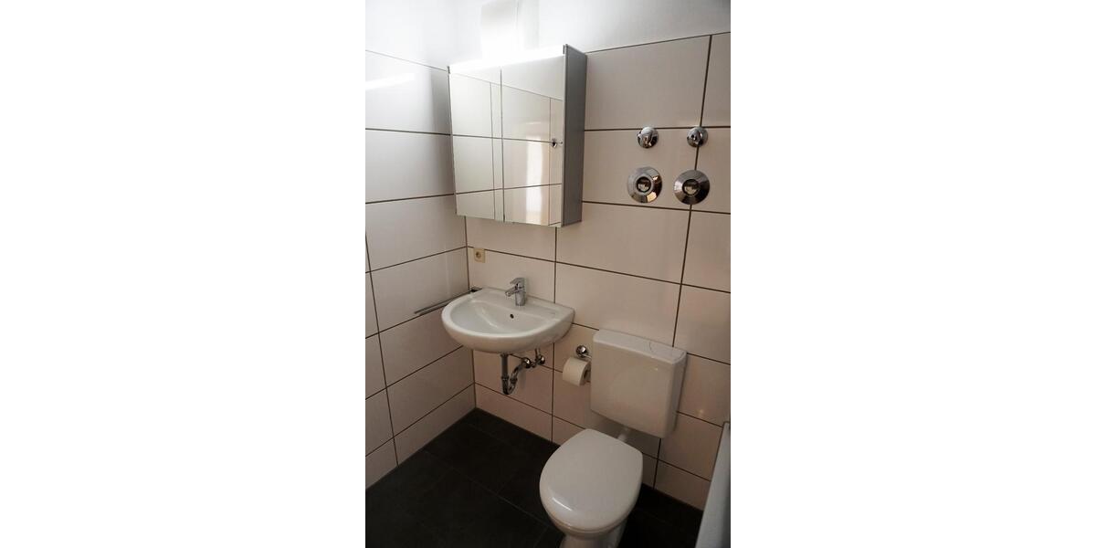 Etagenwohnung Heidenheim an der Brenz - 3 Zimmer, 80 m&sup2;, 850&euro; | Angebot:24847894