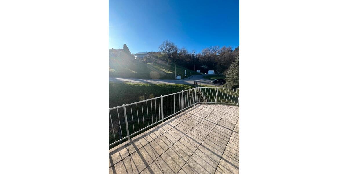 Dachgeschoßwohnung Lorch - 2 Zimmer, 60 m&sup2;, 660&euro; | Angebot:26007788