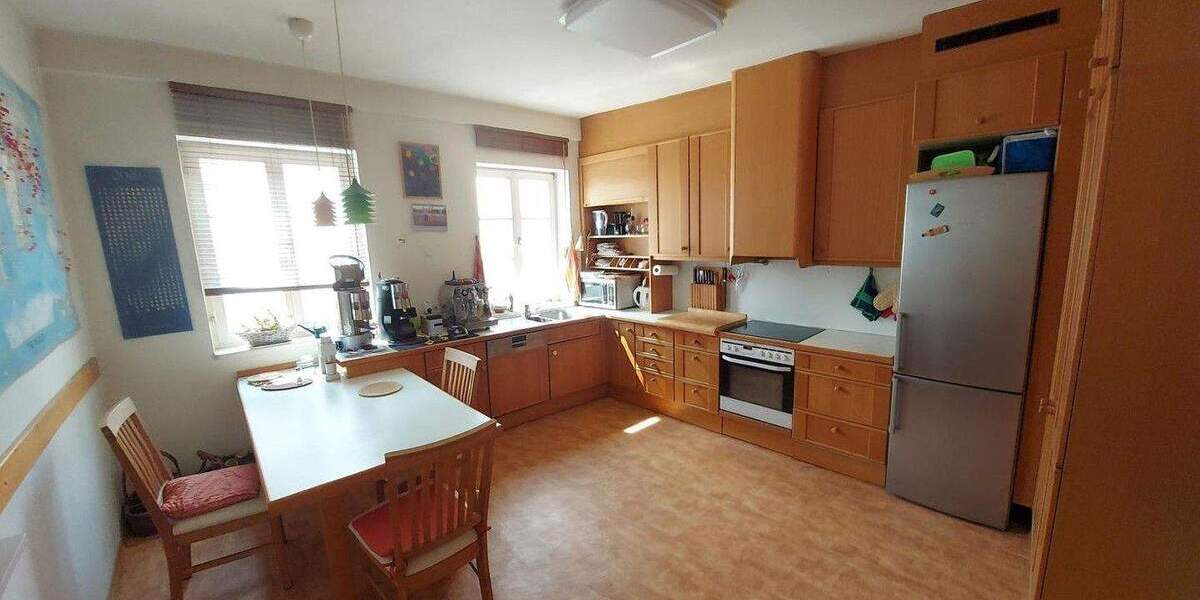 Etagenwohnung Nördlingen - 6 Zimmer, 190 m&sup2;, 719.000&euro; | Angebot:25755159