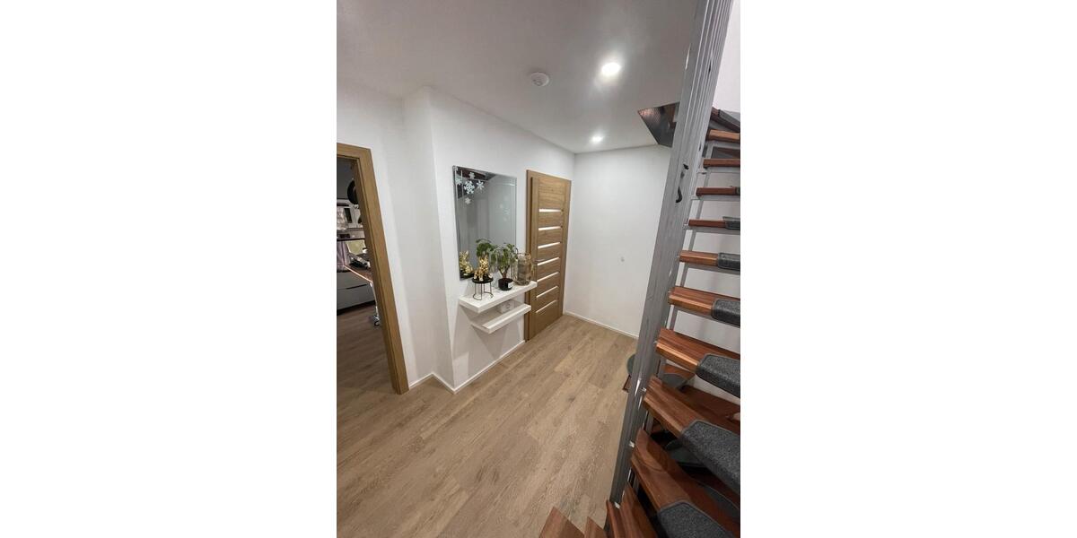 Reihenhaus Heidenheim an der Brenz Aufhausen - 4 Zimmer, 100 m&sup2;, 410.000&euro; | Angebot:26007159