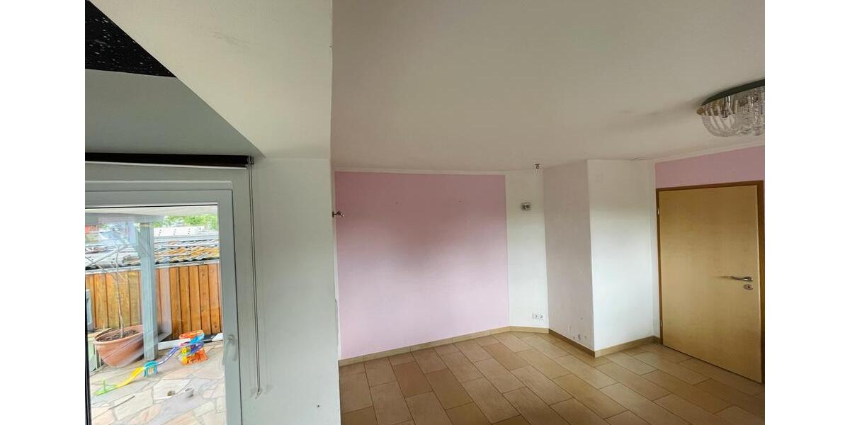 Doppelhaushälfte Gaildorf - 5.5 Zimmer, 120 m&sup2;, 360.000&euro; | Angebot:27000087