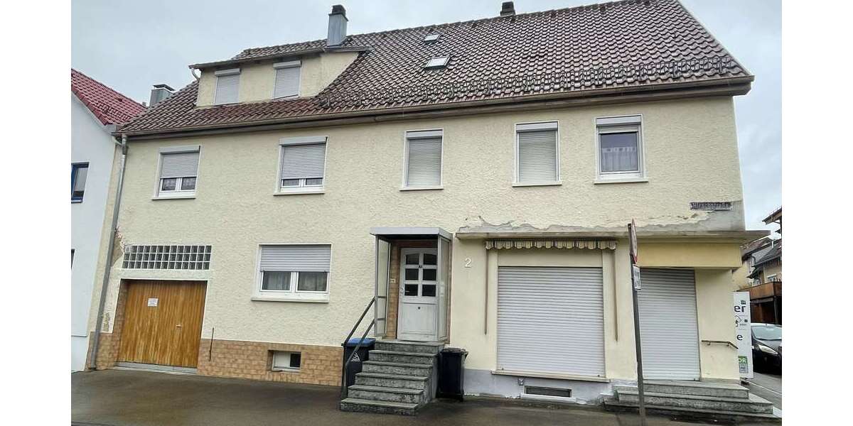 Einfamilienhaus Heidenheim - 12 Zimmer, 240 m&sup2;, 350.000&euro; | Angebot:25256535