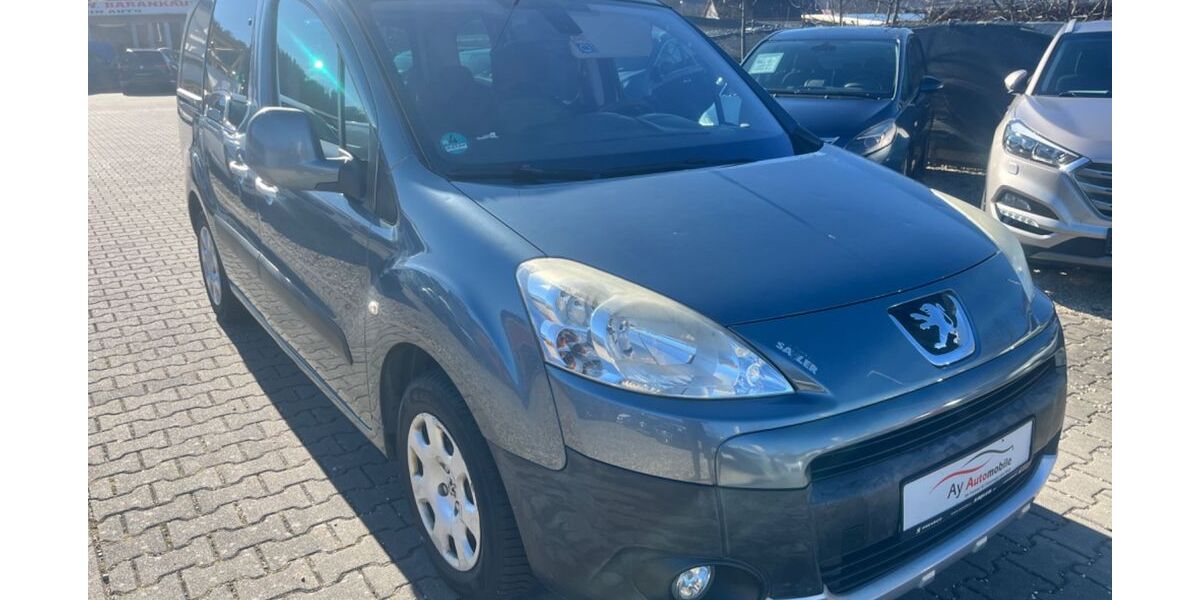 Peugeot Partner 210.000 km 2.999 &euro; Heidenheim 89520