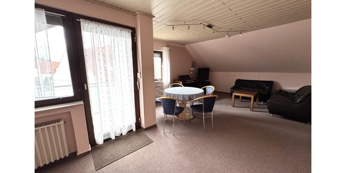 Einfamilienhaus Nördlingen - 6 Zimmer, 146 m&sup2;, 1.450&euro; | Angebot:25217194