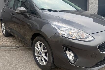 Ford Fiesta 85.000 km 8.200 &euro; Essingen 73457