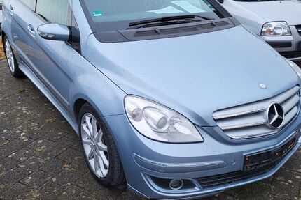 Mercedes-Benz B 180 196.000 km 2.900 &euro; Aalen 73433